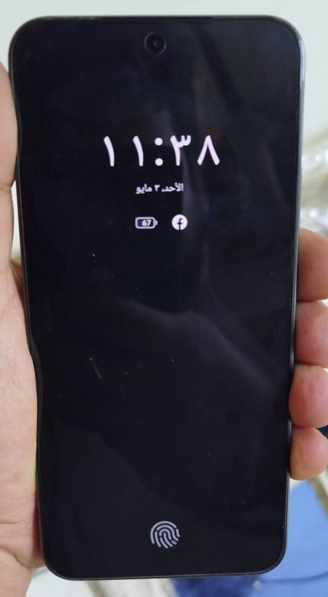 السلام عليكم
هونر x9d 5G  بطاريه ٨٣٠٠ مالي امبير سيلكون شاحنه  66 واط لون اسود  256g في 24g عشوائيه للبيع استفسار خاص او على واتساب *********** #بيع هواتف
