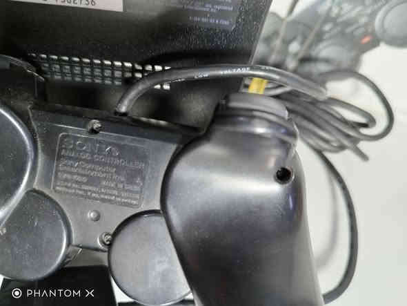 *جهاز بلي 2 سلم   ps2 slim مستعمل موديلSCPH 90004 ريجن اوربي PAL لون اسود نظافة  99% محور نظام MATRIX  يشغل اقراص اصلية وكوبي فري ريجن  سحب سريع جدا جدا (كارتون الجهاز اصلي مطابق ) 

1_ ملحقات الجهاز الاصلية جوستك  وكيبل AV ووايرر كهرباء/
2_اقراص كوبي عدد 10+قرص اصلي 

السعر/( 85 ) الف دينار يوجد توصيل لجميع محافظات العراق 

علي حرية ***********
