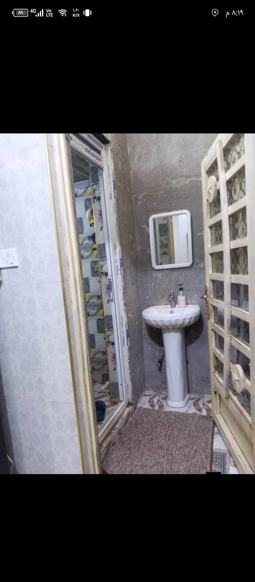 بيت للبيع في كربلاء قرب سيد إسماعيل مساحة 95 متر ***********
