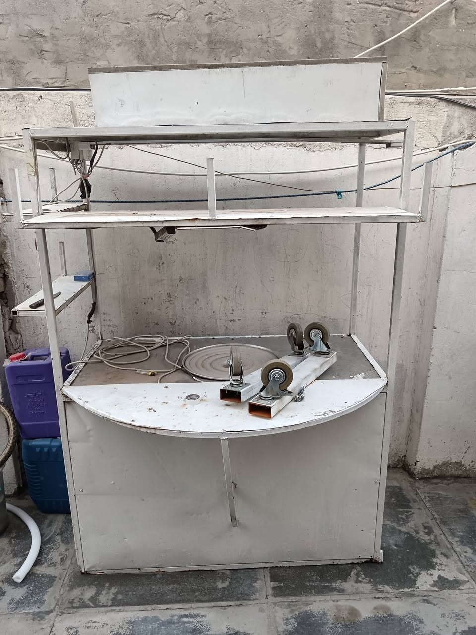 للبيع ٢٢٥ بغداد للاستفسار ***********
