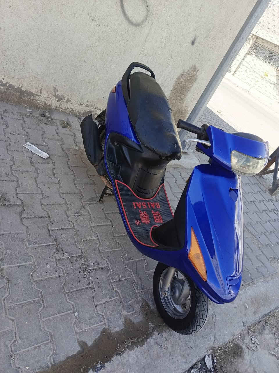 فراشه نثيه للبيع مكينه مفتوحه كلها شغال نضافه100% مكاني نجف حي الغري السعر خاص ***********
