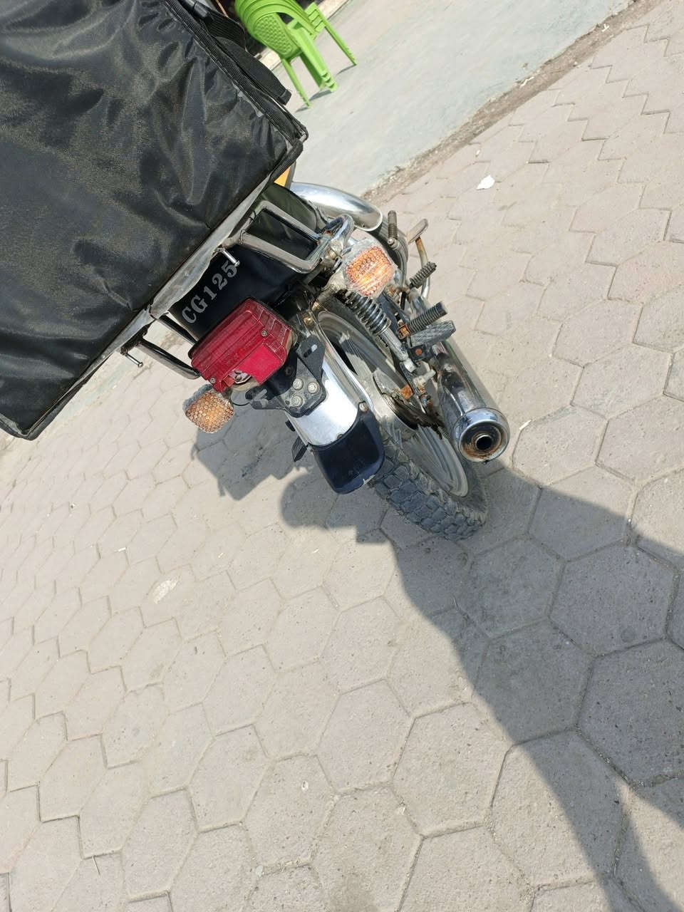 سلام عليكم دراجه 4كير مكينه مكفوله دراجه خير من الله موديل 23مكاني بغداد محموديه مستعجل على البيع ***********
***********
