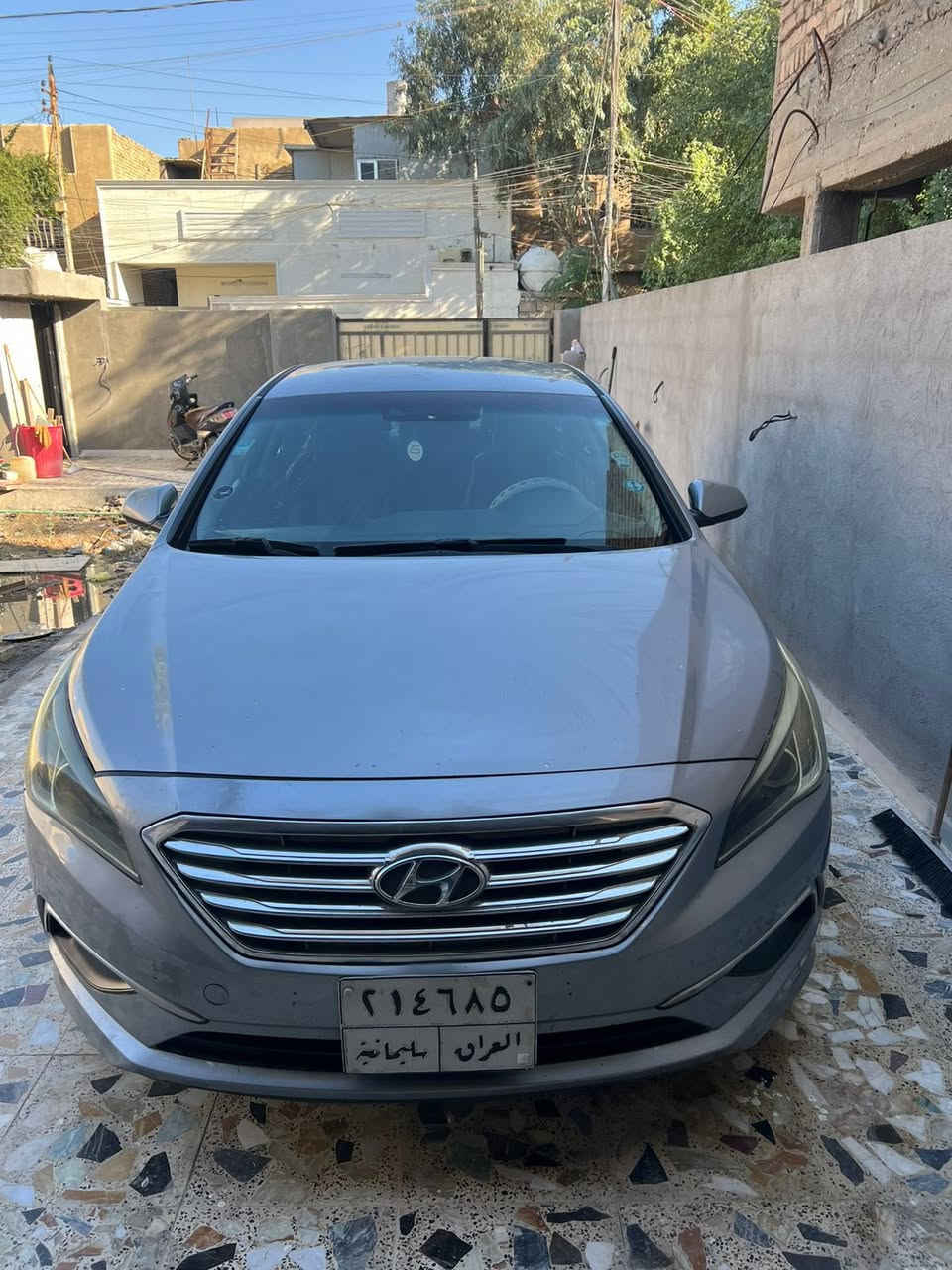 السلام عليكم سوناتا للبيع الموديل 2016 السونار مرفق وياها مكاني بغداد الجديدة السعر 120 

***********
