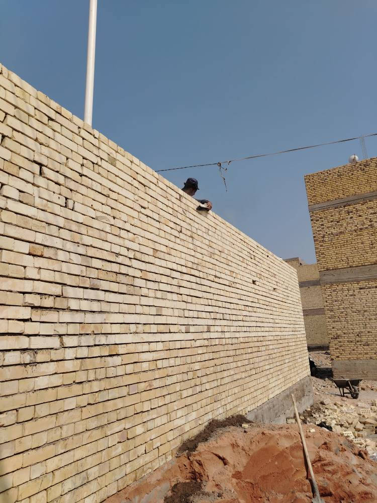السلام عليكم خلفة متفرغ بناء طابوك  وعكادة لبخ جص سبنت  تصل عليه رقم *********** كوفة, النجف
