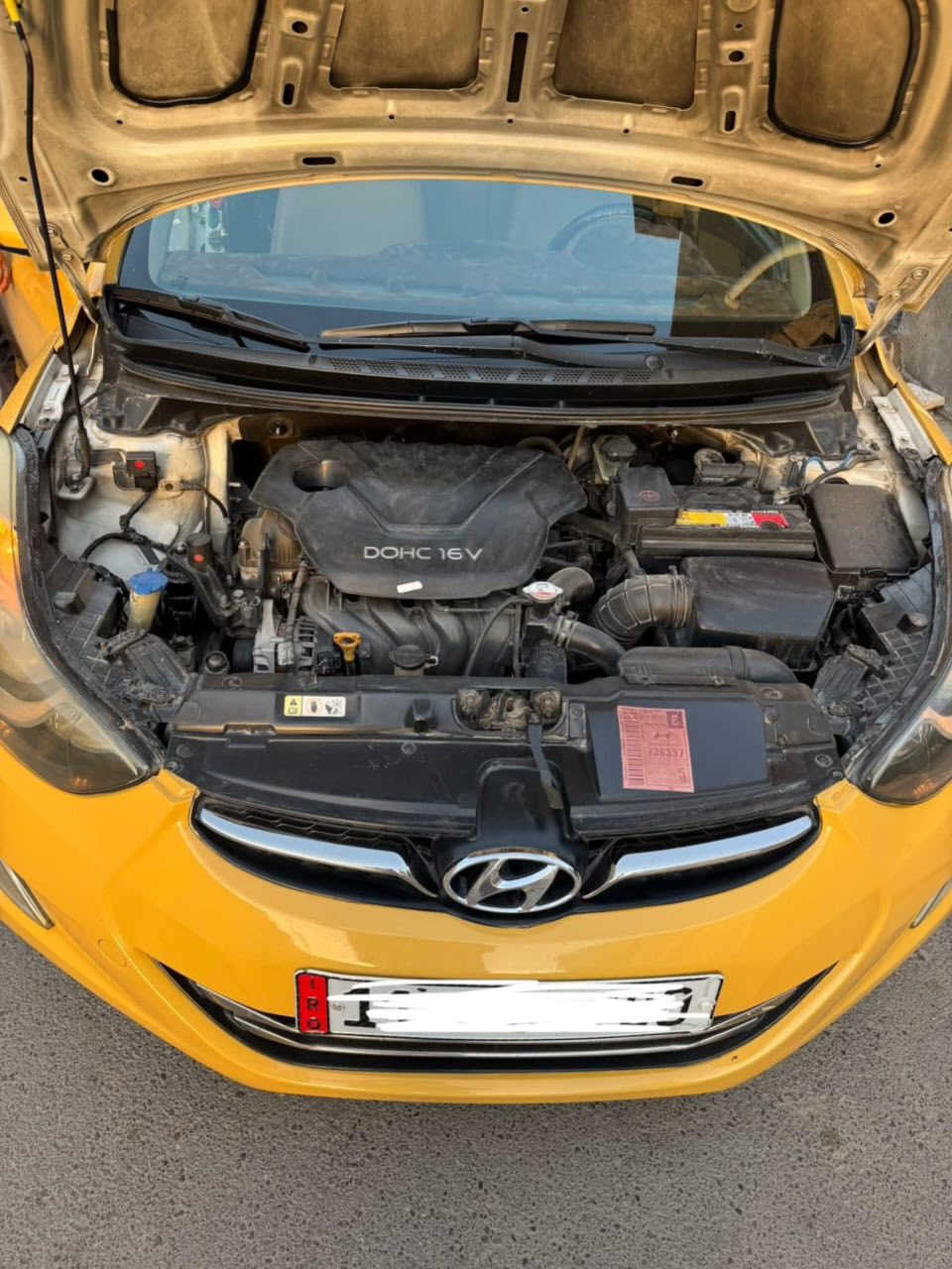 سلام عليكم ورحمه الله النترا موديل 2012 خليجي بدون حادث السياره احلى من صور تجي وشوف بعينك ليبل واحد مكينه 1600 رقم بغداد السياره باسمي مكاني بغداد سعر 95 رقم هـ***********
