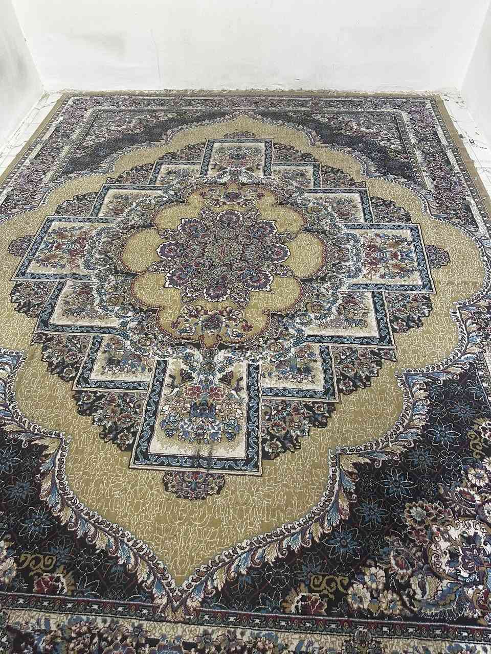 زوالي قطعتين للبيع 
طول 390عرض290
يعني تقريبا 4*3


**إذا كنت صاحب هذا الإعلان وتريد حذفه لأي سبب، رجاءا أرسل رسالة إلى الدعم الفني**