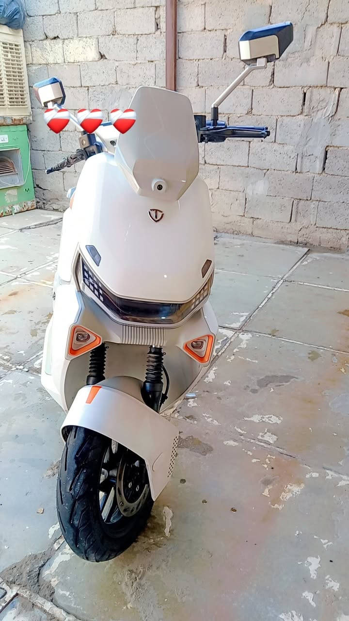 السلام عليكم ورحمه الله وبركاته للبيع دراجه شحن نوع الملكه دراجه نصيفه بطارياتها جدد ملف 2000s نضام باركP رجوع للخلف. الدراجه عارضها ب مليون و600 وبيها مجال بسط. رجأً الميعرف شكد سعر الدراجه وميعرف بيهن خل يعبر المنشور للستفسار ***********
