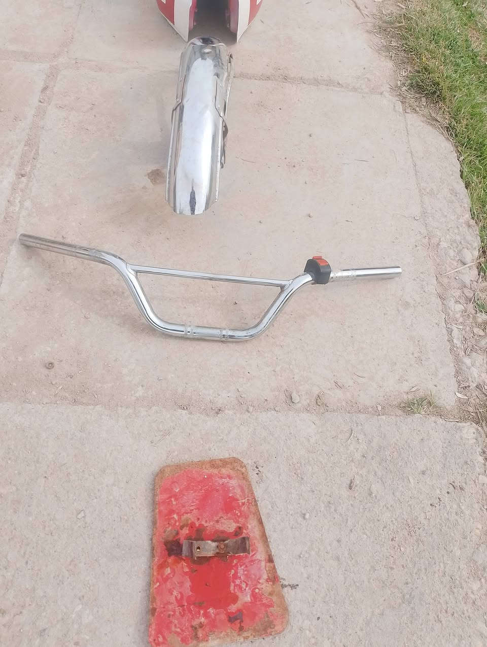 سلام عليكم للبيع كشن اصلي حديد وتانكي وجاملغ وستيرن واقية
1-كشن سعرة 10
2-تانكي ب 5
3-جاملغ ب3
4-ستيرن ب 4
5-واقية ب الف
مكاني شطرة


**إذا كنت صاحب هذا الإعلان وتريد حذفه لأي سبب، رجاءا أرسل رسالة إلى الدعم الفني**