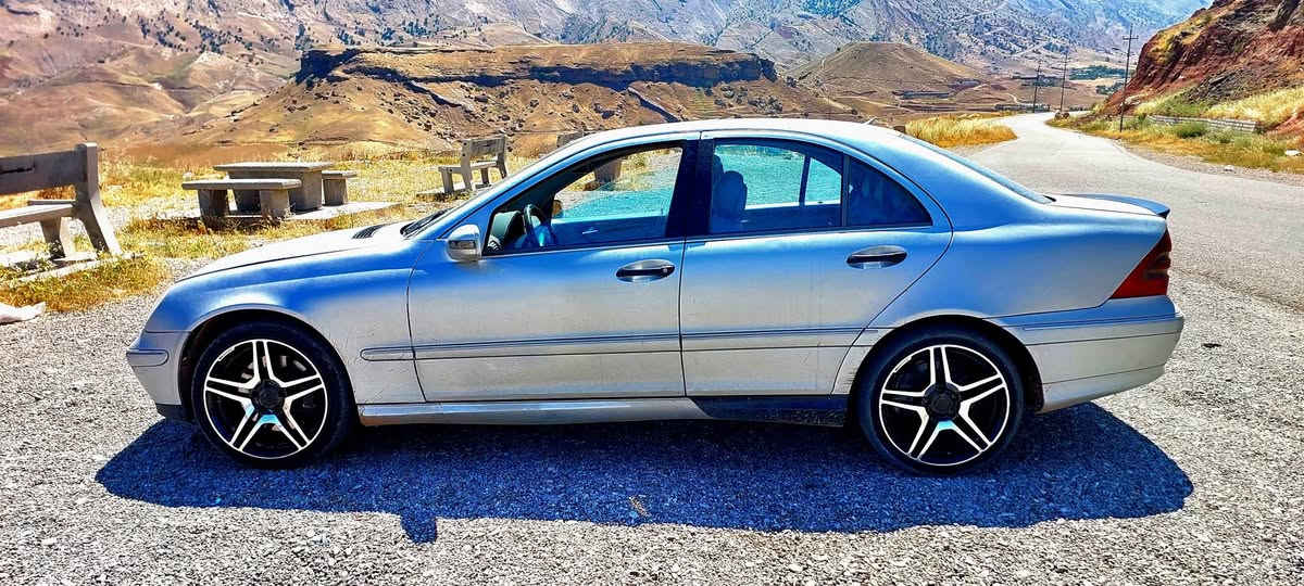 سڵاوی خودا لەهەمولایەک
چیتان هەیە بۆگۆڕینەوە 

مارسیدس c class  c230  مەکینەەو گیڕ vvt 
بیەداعم  ، هەموشتیکی بەشەرت ،


**إذا كنت صاحب هذا الإعلان وتريد حذفه لأي سبب، رجاءا أرسل رسالة إلى الدعم الفني**