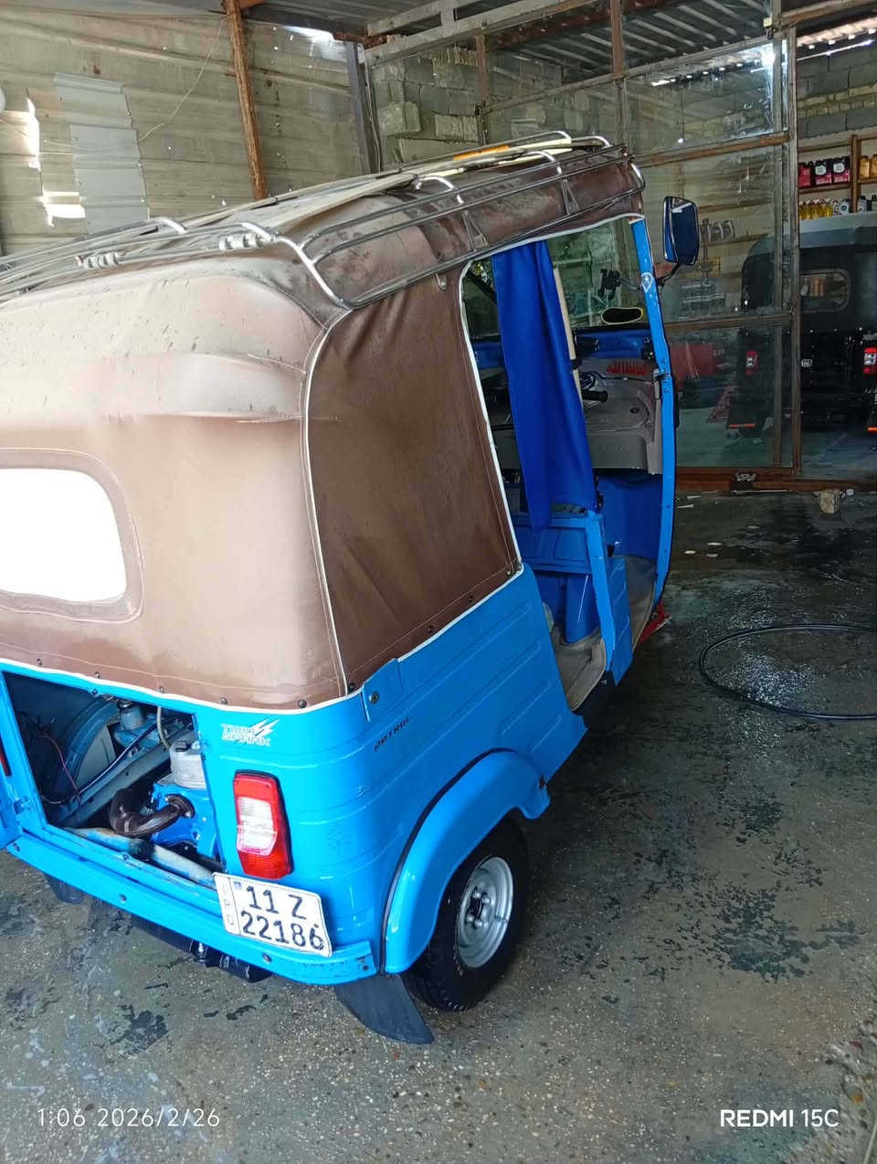 سلام عليكم تكتك للبيع عشرين سعر 7700 وبيها مجال لمكان أبو غريب


**إذا كنت صاحب هذا الإعلان وتريد حذفه لأي سبب، رجاءا أرسل رسالة إلى الدعم الفني**