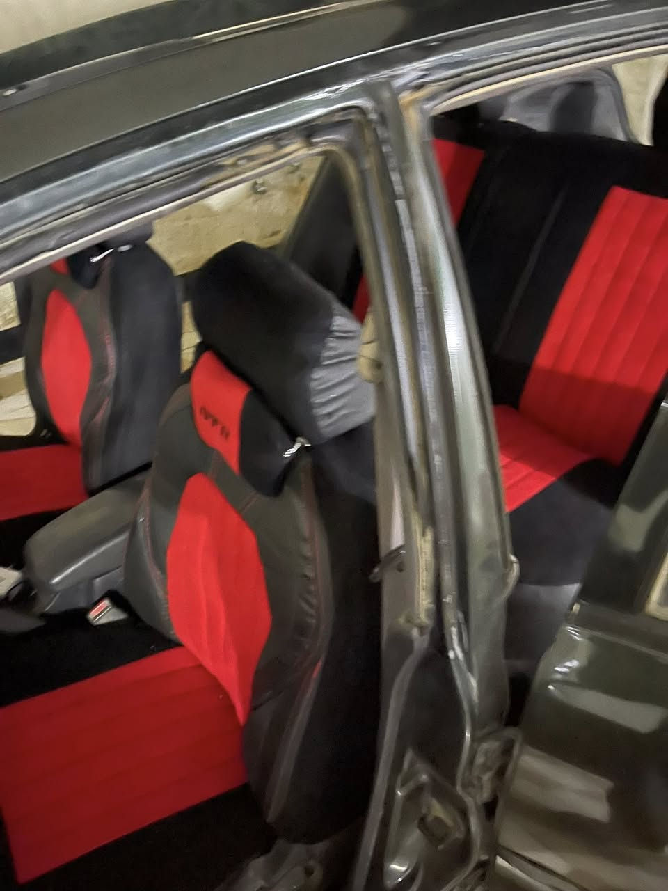 مسيوبيتشي كلنت مديل ٩٤ لون زيتون محرك سوناته تو ٢٠٠٠ كاملة من كل النواحي كهربائيات صدر تايرات امامية دوشمة كشنات وأرضية كلة جديد وكلة شغال بس تبريد مابيها فان شغال بس يرادلة كمبريسر  كير اوتماتيك
رقم إنكليزي وباسمي تحويل مباشر
مكاني ديالى بلدروز
***********
