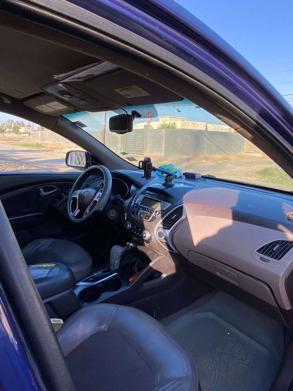 السلام عليكم
توسان ٢٠١١ وارد أمريكي للبيع 
مكينه ٢٠٠٠ وكير مكفولات ..مكاني بغداد  
السعر ١٢٥ موبايل   ***********
