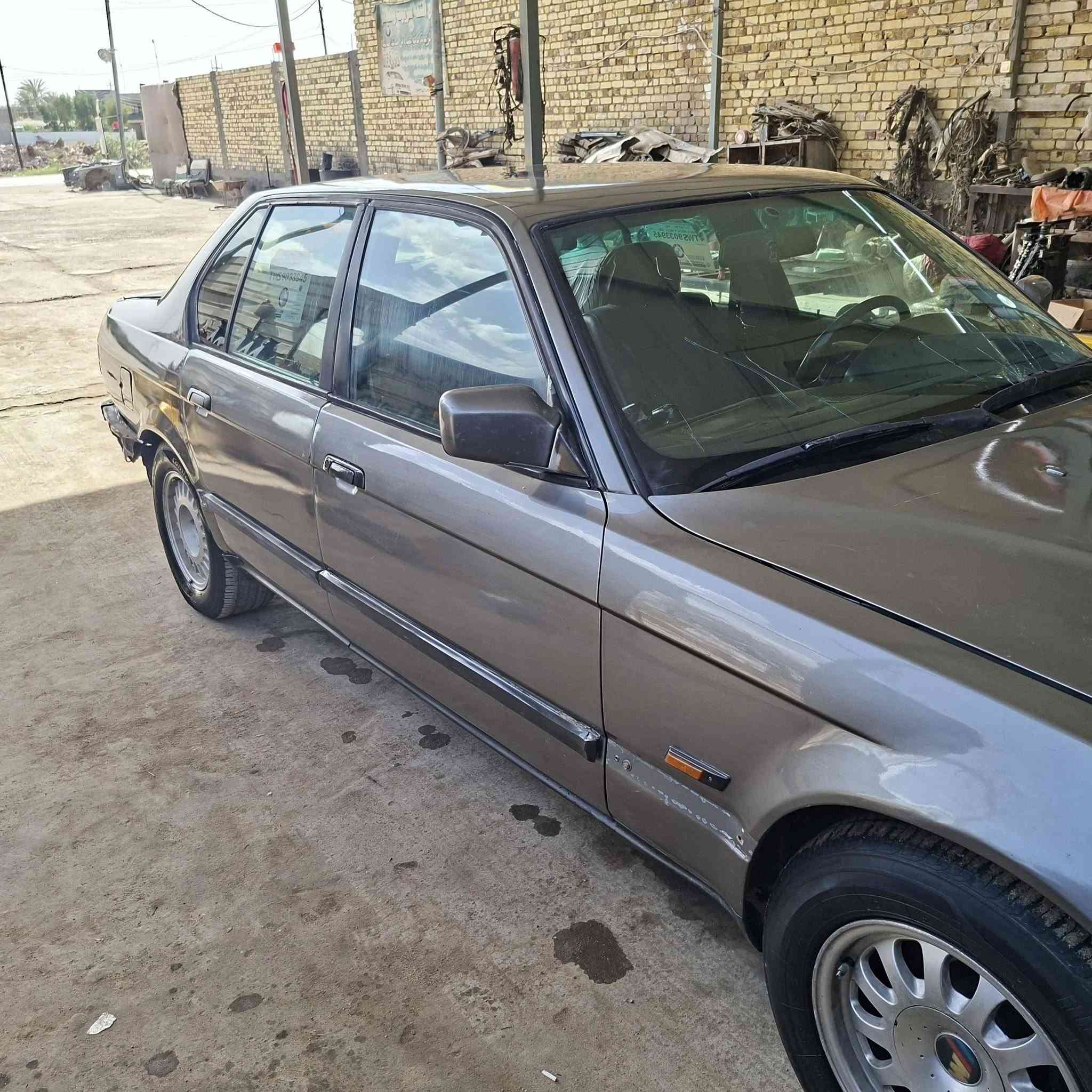 سلام عليكم
٧٣٠ 
٨سلندر 
رقم انبار سنويه صاقطه صاحبه يريد مداور 
كير جديد شاده مكينه خير من الله 
تبريد شغال نقص غاز 
السياره يرادله حداديه 
***********
السعرررر ٢٧
