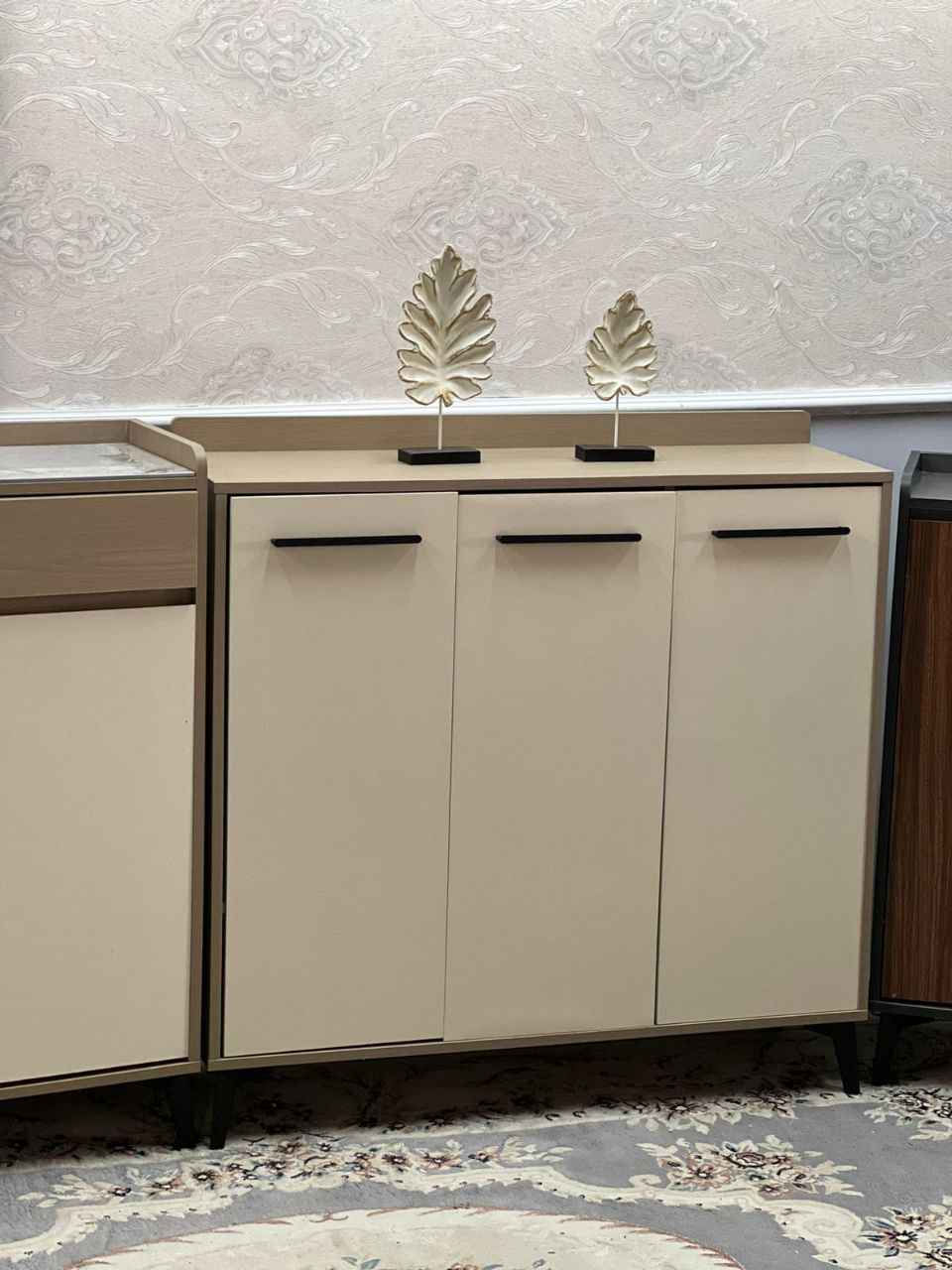 ‎جزامة احذيه 
القياسات:
▪️ العرض: 100 سم
▪️ الارتفاع: 95 سم
▪️ العمق: 32 سم

السعر: 115 الف‎ الفلوجة, الأنبار


**إذا كنت صاحب هذا الإعلان وتريد حذفه لأي سبب، رجاءا أرسل رسالة إلى الدعم الفني**