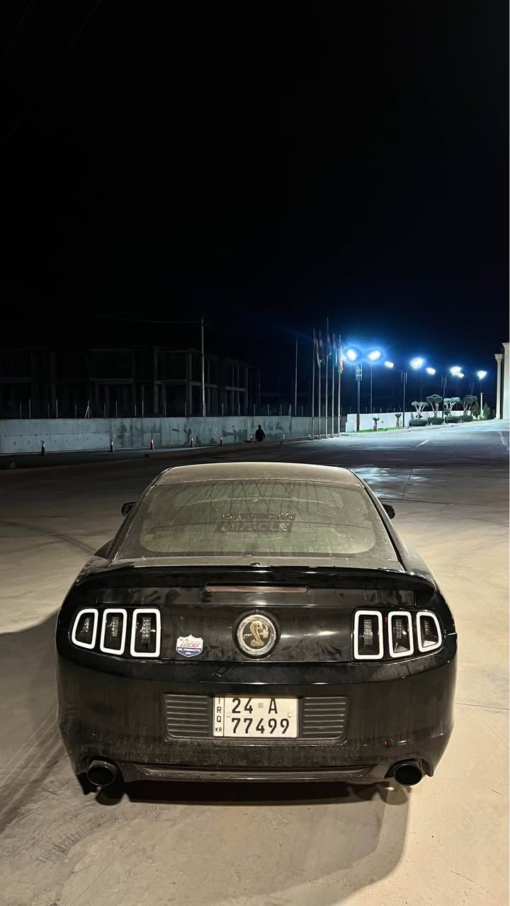 سلام عليكم 👋🏻

***********
موجود واتس اب فقط 

 Gt 4.6L
كير اوتو 
 2010 موديل 
رقم جديد السيارة رقم شبه مميز
كامل محدثة 2013 كل القطع بلادية السيارة فول مواصفات (بريميوم) 
بلنسبة للصبغ صبغ عام وكشرهة جديدددد بجم كبس مبيهة شواصي 
كير مكينه اكسل بشرط (ممفتوحين)
مكانهة اربيل 
سعر 95 وبيهة مجال أربيل, العراق
