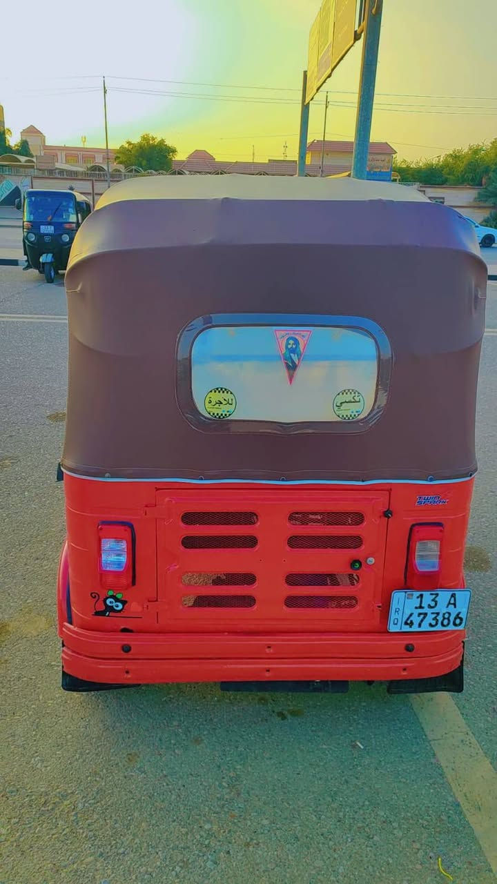 سلام عليكم تكتك لبيع مديل 2020رقم كليزي وسنويه لمكان ميسان لسعر 6ملاين وبيه مجال قليل حك الجيه هاذه رقمي خابر وبخدمتك ***********
