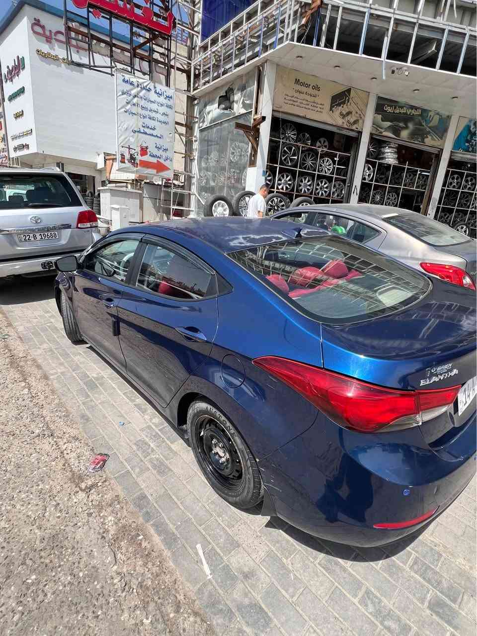 السلام عليكم 
النترا 2016 وارد امريكي الضرر جاملغ وبنيد + بيهه بارد بلباب مال سياره + بيهه جراد بقماره رقم جديد وهزه جديده وسنويه جديده بسمي تحويل مباشر 
سياره تخم تاير جديد كير مكينه 1800  مبدل قبل 5 تشهر جديد 
حداديه كامله جديد تبريد السياره فقط فابريته لازم تبدل 
السياره تحتاج بوليش فقط 
السعر 105$ وبيهه مجال 
للاتصال *********** البصرة, العراق
