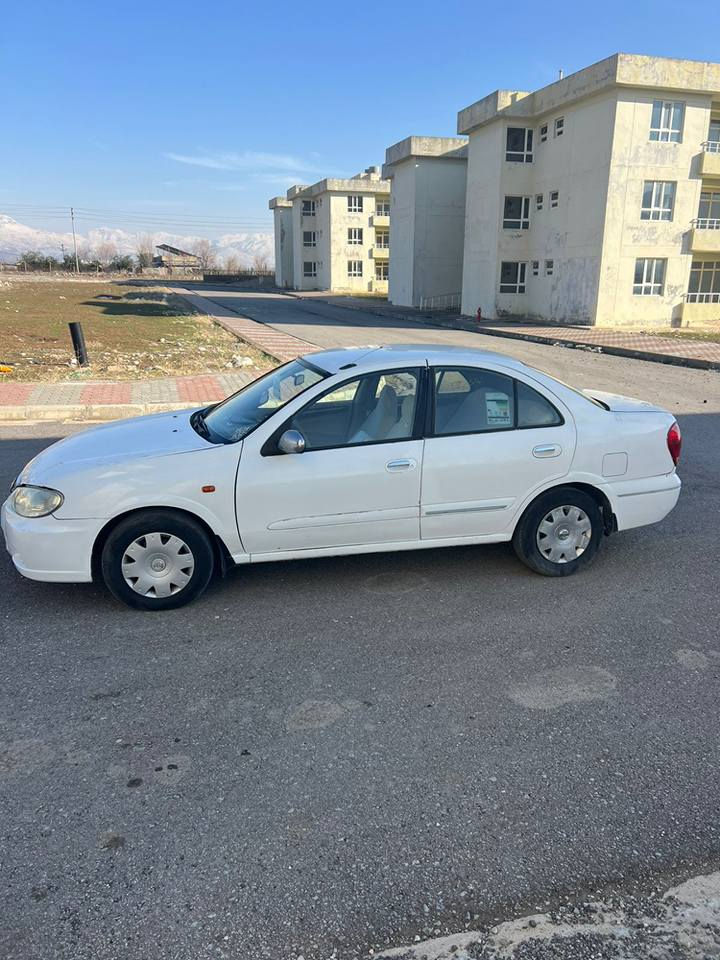 سني ساخ ٢٠٠٩ گروومه كينه به شرت جوارتاي لؤك ناوزرد تؤماتيك كؤري سياره كه هيمالانه زؤر خاوينه ته وقووره قي تيدانيه واتا سياره كه ه‍ه موومه سروفي كراوه نرخ.  ٤٥.  شماري خاوه نه كي ***********.  ***********.  وتسئاب فايبه ر له خزمه ت داين رانية, السليمانية
