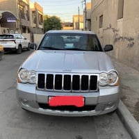 للبيع جيب موديل 2007 🚙 سيارة مرتبة جداً واستخدامها نظيف   اللون سلفر ✨...