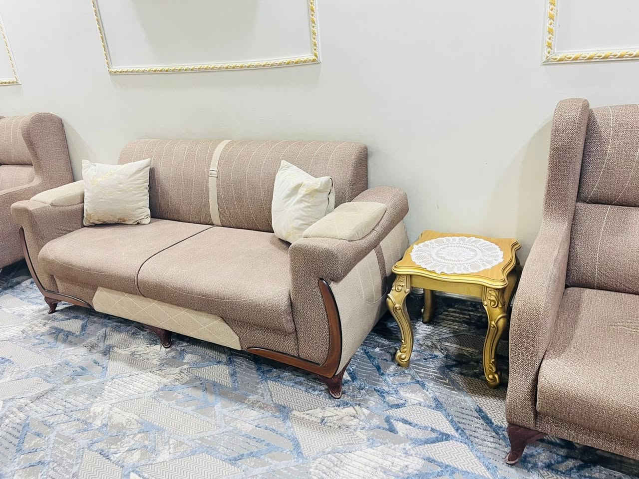 تخم استخدام قليل جداً نظيف مكاني بغداد سعر 500 وبي مجال للاستفسار ***********
