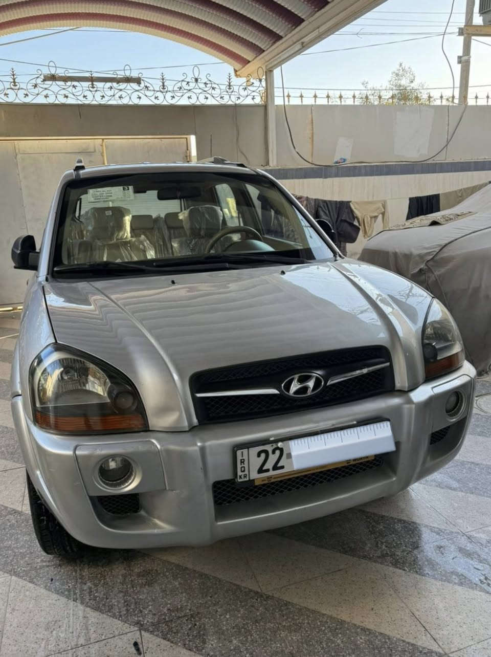 السلام  عليكم 
#للبيع
توكسان 2009
+رقم أربيل (بنيد اثر جرد باخي كلير)
***********
ماشيه 160 اصل مكينه مامفتوحه
