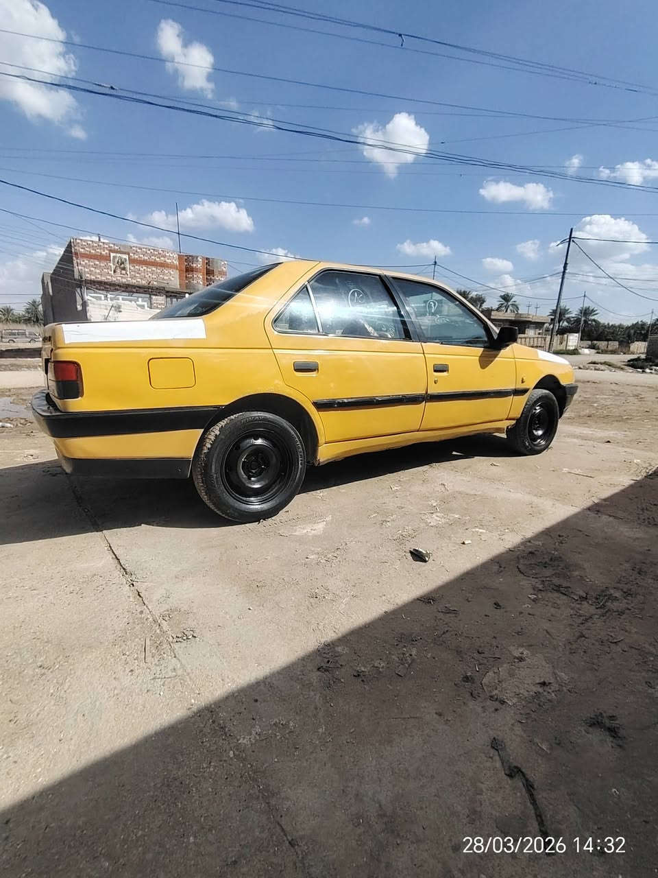 اسلام عليكم بيجو 405 للبيع سياره جديده مال جناي مكينه كير مكفولات حداديه تخم تاير كهربائيات كلها شغاله دواخل  جديده جام كهربائي شغال مشط بور ابريك كله جديد رقم انكليزي نجف مصفره هيه وغرامات سنويه 31 هزه جديده مشروع وطني سياره بسمي تحويل مباشر سعر 27 بيها مجال للشراي مكاني بابل *********** خاص مغلق
