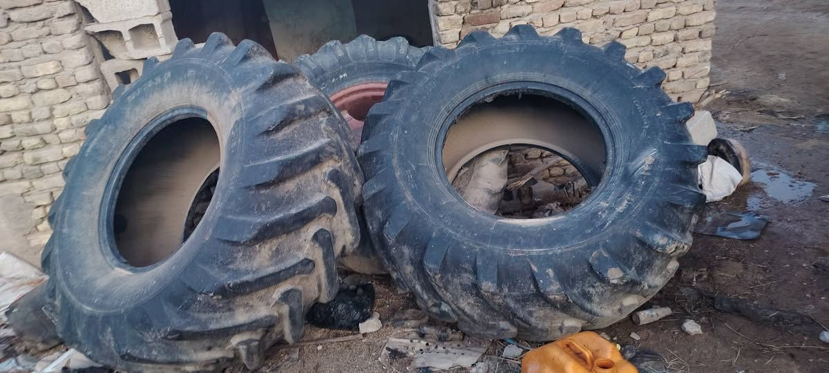 سلام عليكم تيرات حجم 26لبيع سعر خاص ***********
