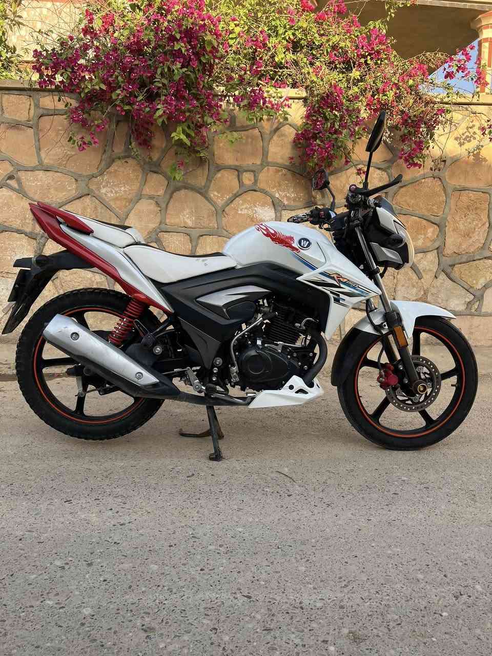 للبيع.. هاوجي KA موديل 23 لوحات نكليزي (سنويه) مامدوده علي سبانه شرط .. سعر 15$ وبي مجال..مكان حديثه (حقلانيه)

رقم موبايل ‭٠٧٨٧ ٨٤٥ ٢٧٧٤‬
