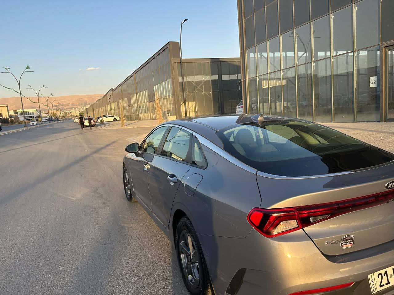 سلام وعليكم K5 موديل 2021
ضررها قطعتين جاملغ وبونيد مكينه 1.6 توربو
ماشيه 35000mil نص فول
159 وبي مجال بسيط
الاستفسار ***********
