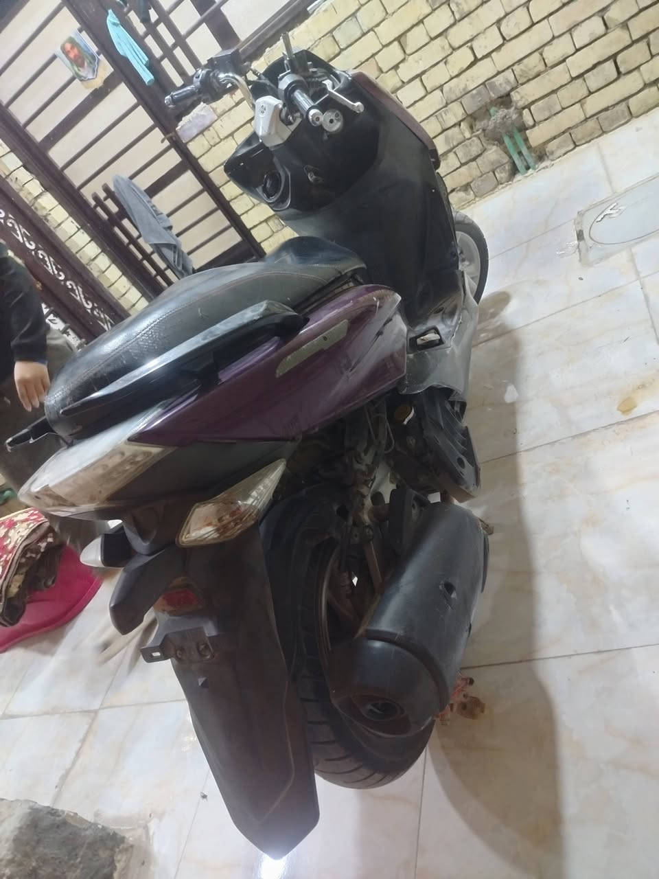 السلام عليكم بيع ماجستا اس بسعر 600 يحتاجلهة بس دسكات خلفية وتنضيف نوزل مكان بغداد حي اور ***********
