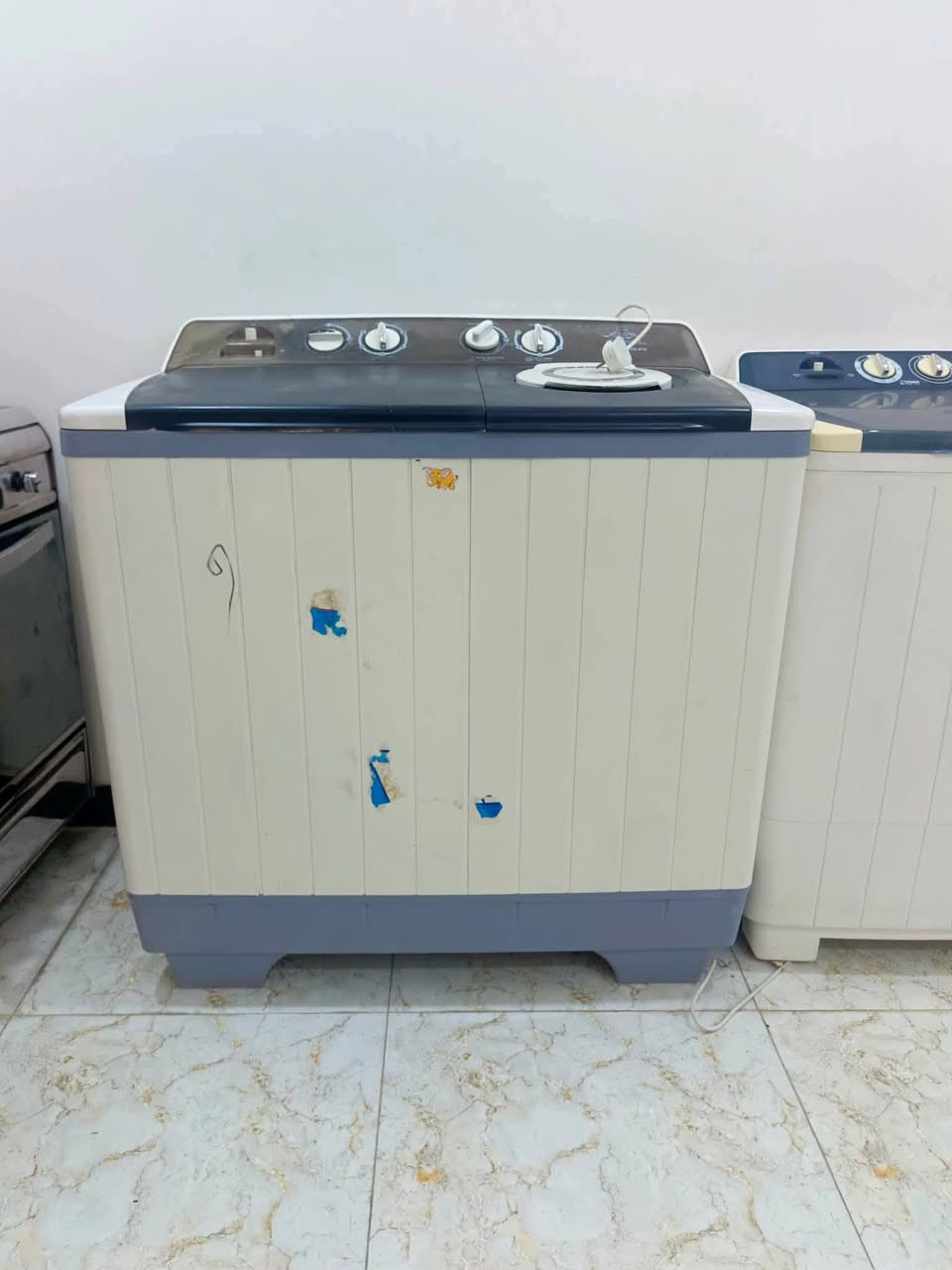 السلام عليكم
يالله اللهم صلي على محمد وآل محمد 

_غسالات هيتاشي ياباني وبقيه الشركات  
_غسالات اطفال توشيبا بلكارتون 
 _للاستفسار /مراسله خاص او اتصال على الرقم
الرقم/***********
