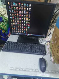 ويندوز ٧ • هارد ٥٠٠ • شاشة ١٧ بوصة