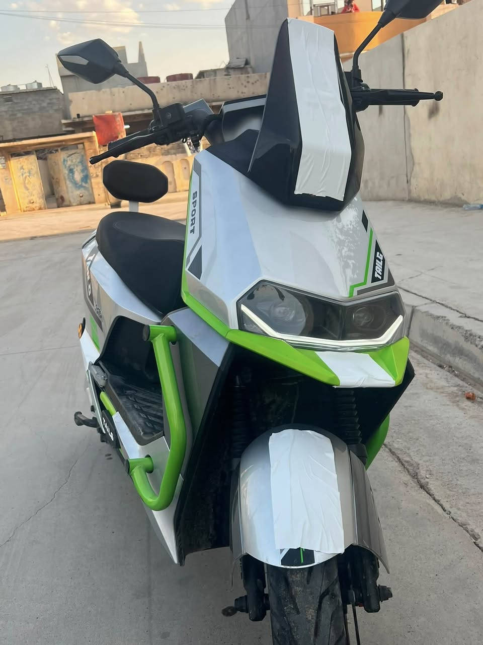 Tailg  الشركه العالميه
رياضي اسمه T73 ومشهور ب بومه
ملف نحاس بقدره 2000 واط
3 نمر 
سرعه حقيقي 80 طياره كلش سريع
اشاير يمين يسار وخلاط رباعي
لايت عالي وناصي  وتاشير

ماطور نظيف وكاعد ومرتب
السعر 1050 مليون و50 الف
ويرهم مراوس نزل شعندك والرزق على الله


**إذا كنت صاحب هذا الإعلان وتريد حذفه لأي سبب، رجاءا أرسل رسالة إلى الدعم الفني**