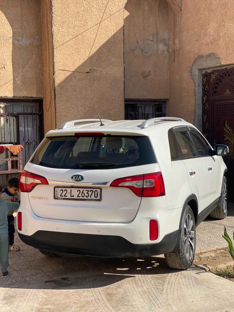 سورينتو2013 شكل الجديد رقم اربيل دولي محرك4 سلندر مكفولة من الصبغ محرك مو مفتوح مواصفات نص فول ماشية 173الف كيلو السعر170$ وبيها مجال او مراوس حسب القناعة الاتصال بالرقم ***********/تكريت القادسية شارع الگراج
