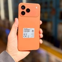 تكنو سبارك ٥٠ ذاكره٢٥٦ شبيه ايفون١٧خذته قبل ٦ايام ب٢٨٠ وهسه محتاج واري...