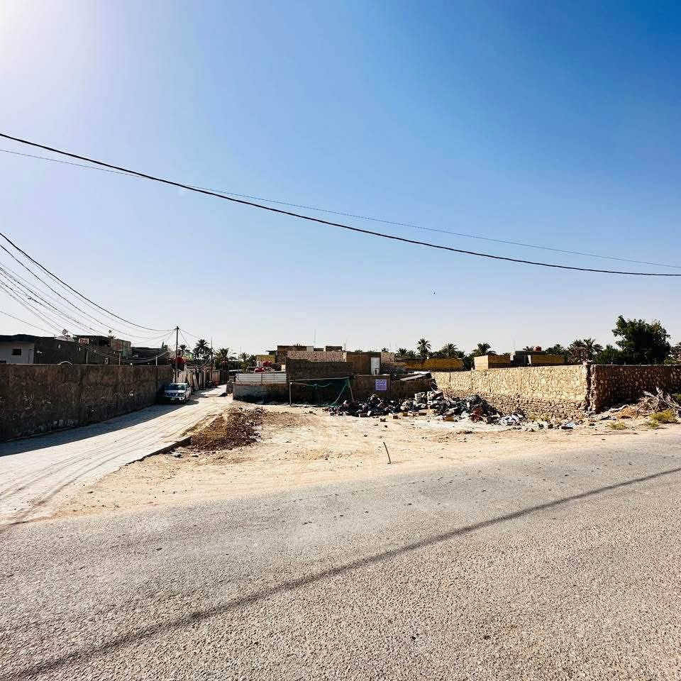 سلام عليكم عرصه طابو زراعي  مسجله  بالمحكه
المساحه 500 م للبيع 
حي صكر على جاده باروك مقابيل منزل رعد الكعبي  

***********
***********
