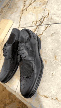 متاح سلام عليكم اخوان هذن كلهن جلد طبيعه غرض عن حاجه قياس 41 مامستعمل اقل شلع 25 الف ابيعن شلع مال خمس زواج مشتريهم ***********
