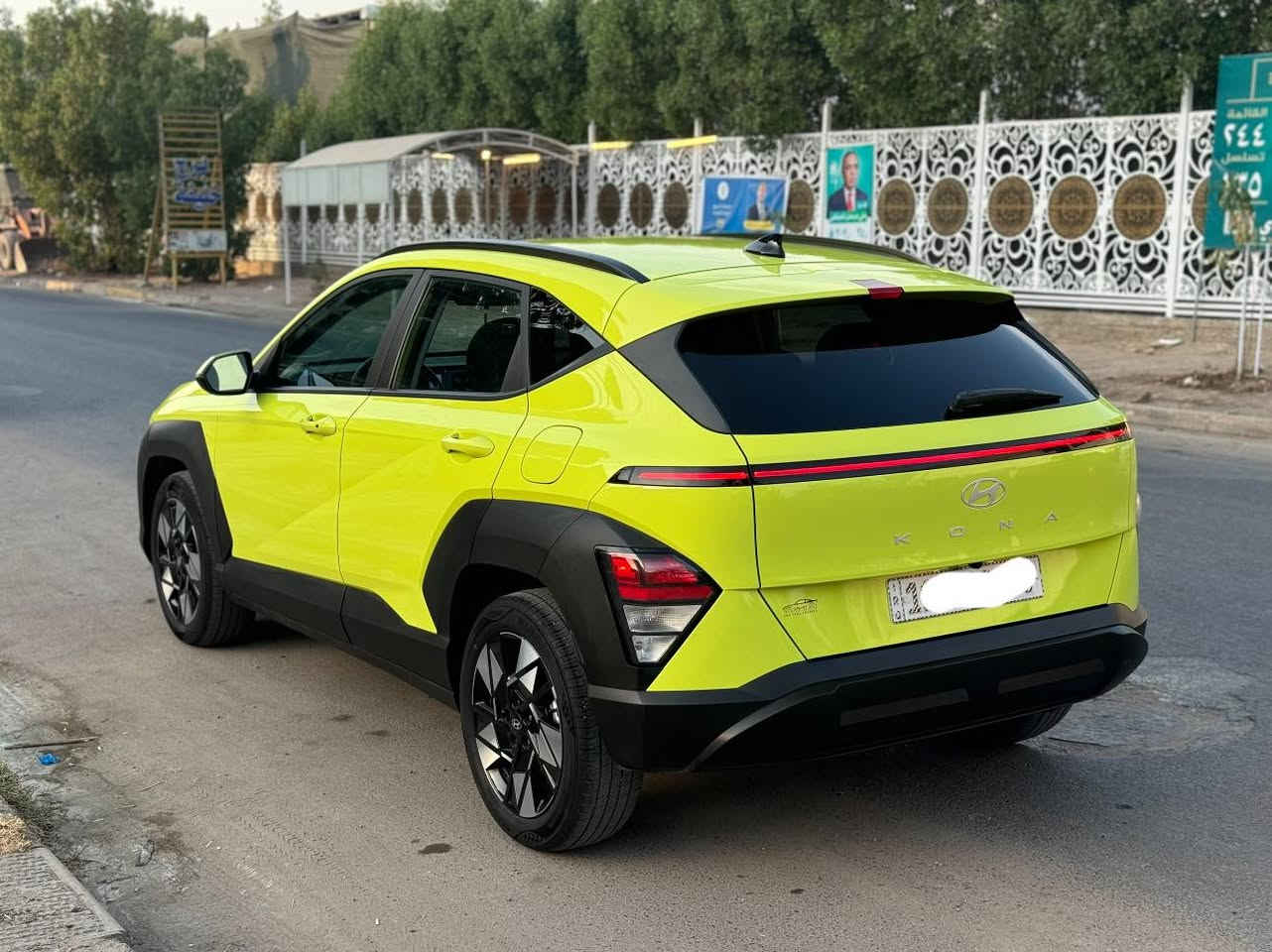 للبيع هيونداي كونا SEL 2024 لون مميز اخضر
الضرر مقدمة البنيد فقط ضرر سطحي جميع الايرباكات سليمة لا شاصي ولا لغد سيارة جديدة بمعنى الكلمة 
المواصفات 
بصمة تشغيل + بصمة ابواب
رادارات جانبية + امامية 
اشاير بالمري
فول تحكم ستيرن
3 انظمة للقيادة 
تشغيل عن بعد
شاشة ديجتال
هند بريك بصمة
محرك 2.0 دوش
ماشيه 33 
رقم بغداد الجديد مشروع وطني 
اعتذر عن المراوس بيع فقط
مكان السيارة بغداد
رقم الهاتف : ***********
