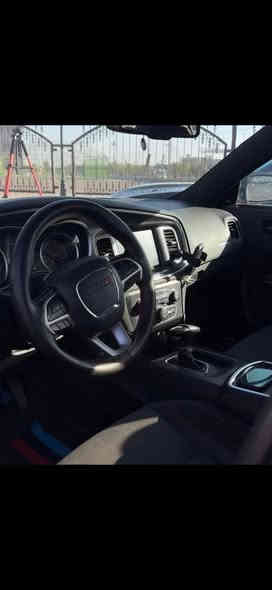 جارجر للبيع موديل ٢٠١٧امريكي
بدون حادث صور للسنوية مرفقة
دعاميات صبغ
بدون اير باك
فور ويل
مكينة سته 3600
 مكانهه الحرية الدولعي
***********
