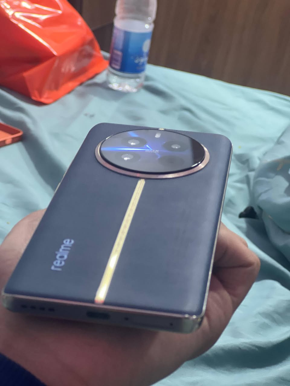 للبيع realme 12 pro نضيف 
المواصفات
ذاكره 256
اللون جلد ازرق
الشاشه منحنيه
120 هيرتز 
الكامره مفوله وبيه تعديل ذكاء اصطناعي تلقائي

جميع ملحقاته موجوده
كارتونه + الشاحن

السعر: 325 وبي مجال

العنوان 
بغداد بسمايه 
***********
