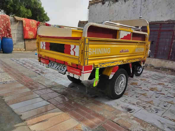 البيع ستوته جمره موديل 18السعر مليون و٦٠٠ مكاني صدور المجر ***********
