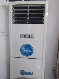 للبيع سبلت ٣طن نضيف حيل لا مشحون ولا مصلح السعر ٨٠٠العنون بغداد 077065...