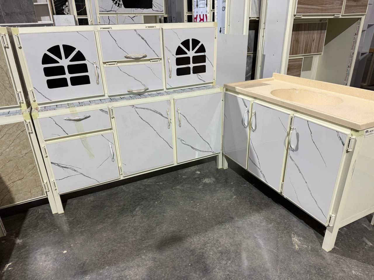 🔥تخفيضات🔥تخفيضات((١٩٥))  تفليش الاسعار   عرض خاص لفتره محدوده اثث بيتك بانسب الاسعار 🔥🔥🔥🔥تفليش الأسعار كاونتر٣ قطع ارضي وملحق مع سنك مرمر حطمنه الأسعار بسعر جمله🔥🔥🔥🔥🔥🔥🔥🔥🔥🔥🔥🔥🔥🔥🔥🔥🔥🔥🔥🔥🔥🔥🔥🔥🔥🔥🔥الوان روعه ومميزه ومتوفر لدينا كافه القياسات وكاف الالوان


**إذا كنت صاحب هذا الإعلان وتريد حذفه لأي سبب، رجاءا أرسل رسالة إلى الدعم الفني**