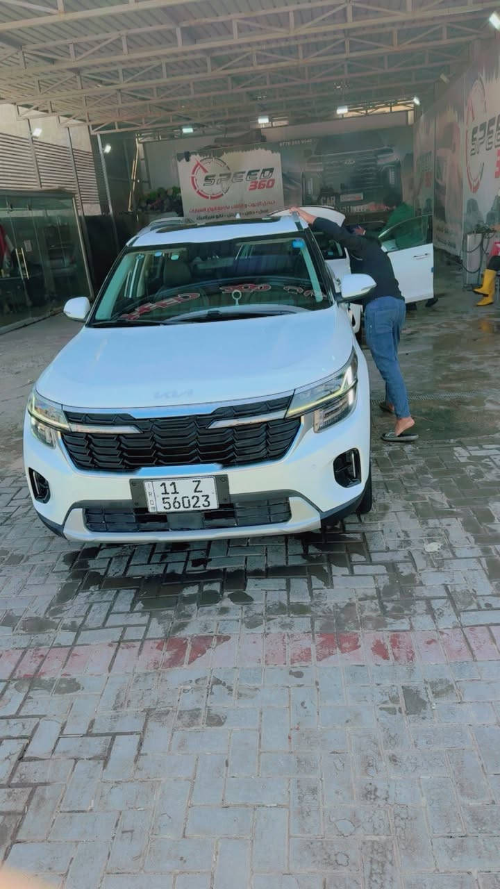 السلام عليكم 
KIA SELTOS 2024
السيارة فول موصفات VIP خليجي 
السياره مكفوله بعدهج جديدة فقط بارد في الباب سيارة جديدة على وضعية الشركة  
السياره مكينة 1600دبل نوزل اقتصادية
موصفات السيارة 
1-بصمه تشغيل وبصمه ابواب 
2-خمس دكم 
3-نظام إطفاء المحرك عند التوقف المؤقت
4-اناره محيطيه
5-رادارات 360 درجه + اشاير بالمري
6-قياده ذاتيه 
7-لد بالشباك 
8-تبريد قطعتين امامي خلفي 
9-هاند بريك دكمة 
10-شاشة متصله 
11-قيادة ذاتيه + تحديد مسار + مانع تصادم
12-سقف بانوراما  
13-ابل كار بلي 
14-اوتو هولد 
15-داش كام 
السيارة ماشيه 13.000 الف
السيارة بسمي تحويل ثاني يوم  
 رقم للتواصل ***********
مكان سياره بغداد  الكرخ السعر 172 ورقه
