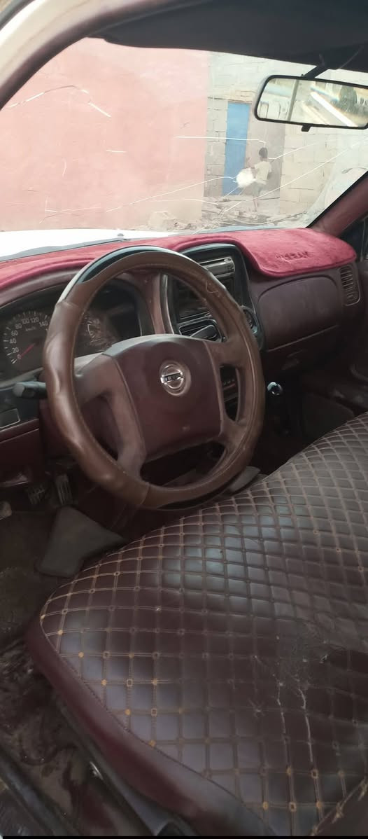 السلام عليكم نسيان موديل٢٠١٣
سوبر سياره فول البابطين سنويه ل 28 
مكفوله من الكلبه شاصي كفاله  مصبوغة عام
محرك اكسن كهربائيات حداديه
اي نقص مابيه تبريد تدفئة 
السعر ١١٠ وبيه مجال مكاني ناصريه قضاء الرفاعي اتصل على الرقم *********** الرفاعي, ذي قار
