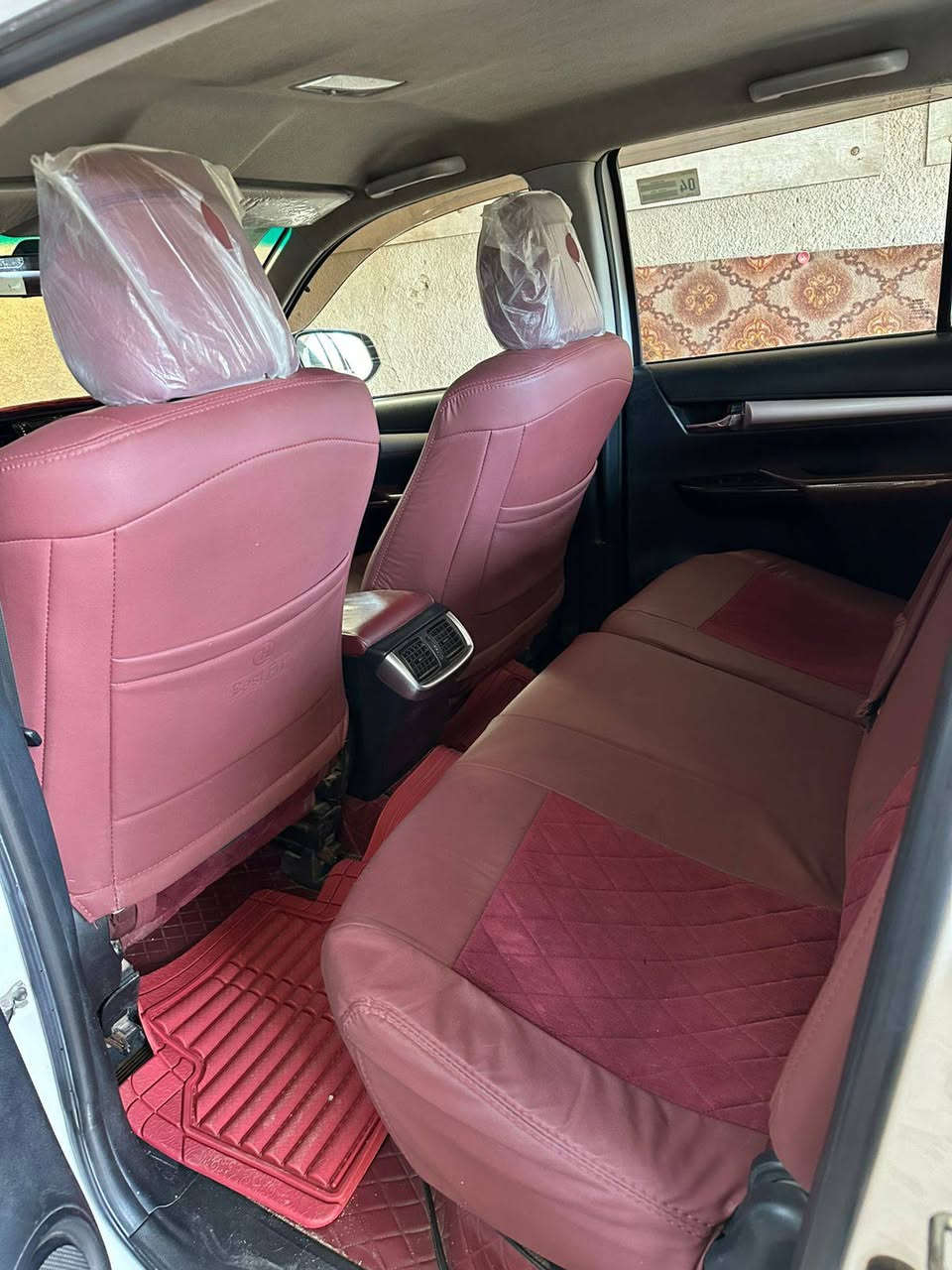 سلام عليكم للبيع بيكم مديل 2018 سياره كفاله عامه بسمي رقم ميسان سنويه 29 السعر240 الرقم***********
