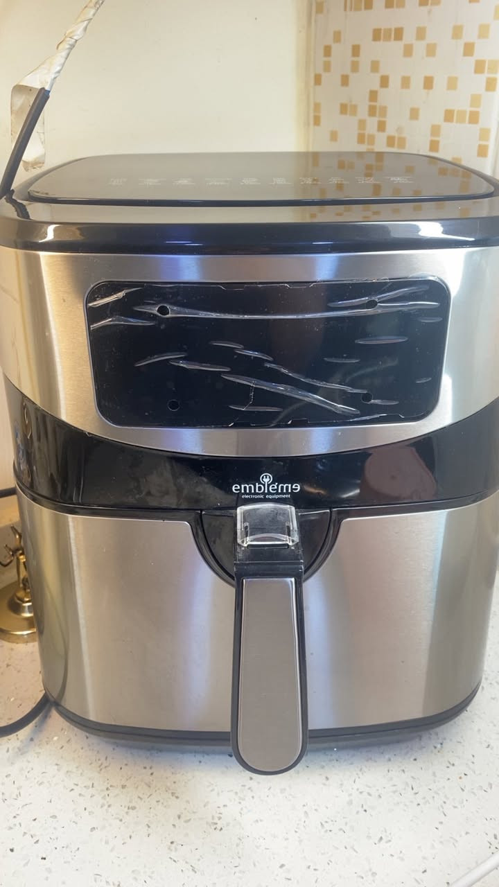 قلايه هوائيه ممستخدمه ابد اخذتهه ب150 اريدهه ب100


**إذا كنت صاحب هذا الإعلان وتريد حذفه لأي سبب، رجاءا أرسل رسالة إلى الدعم الفني**