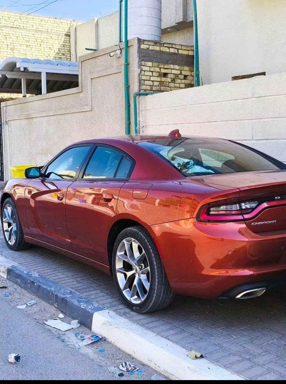 السلام عليكم
دوج تشارجر sxt لون مميز مشمشي
فول عدا الفتحة 
ماشيه 32 بعدهة بحالة الوكالة
حادثهة جاملغ ايمن وبنيد 
رقم بصرة بأسمي
السعر 265 
***********
