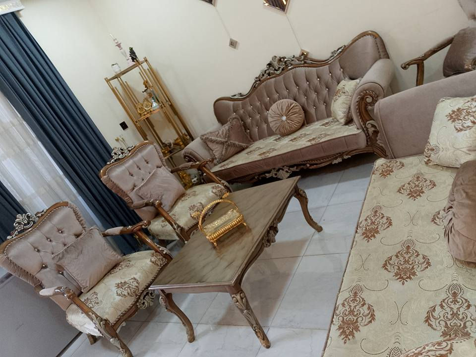 بسم الله الرحمن الرحيم غراض بيت للبيع غرفه نوم ويه دوشك ديوان 7متر تخم قنفات وتخم قنفات ملكي غساله شرط شغل 9كيلو كاونتر 3قطع واسعار مناسبه شراي يدخل خاص اويتصل 🌹 *********** كركوك, العراق
