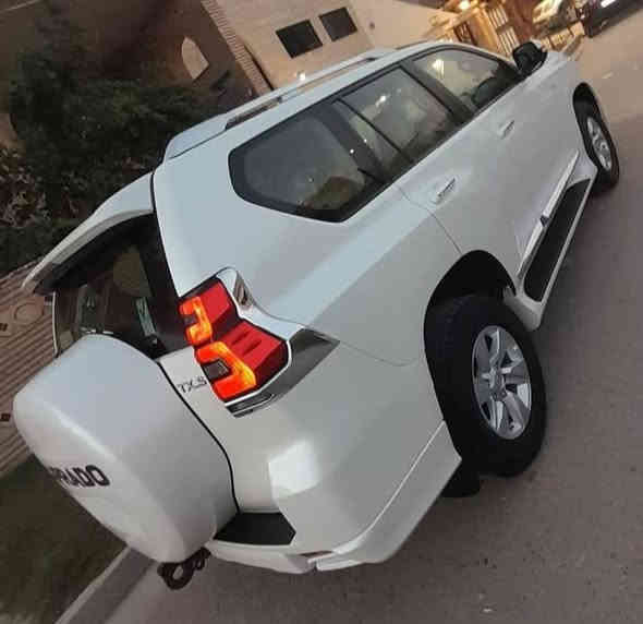 السلام عليكم برادو موديل 2020 وكالة ساس فئة TXS مكفوله موصفات 6سلندر كويتي دبل تانكي  كشنات كهرباء جلد اصلي ماشيه 80 ألف رقم التلفون ***********
